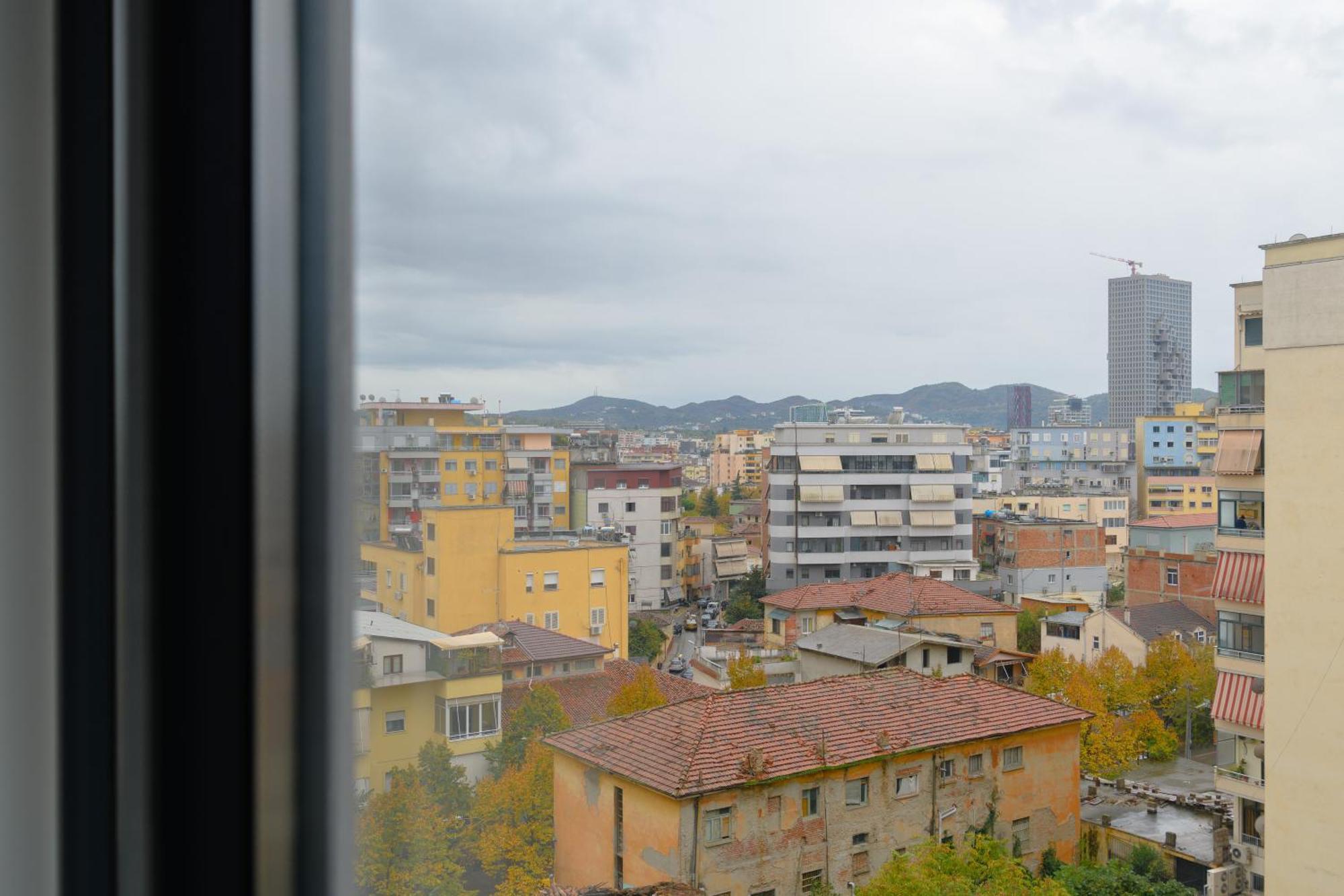 Tirana Cityscape 外观 照片